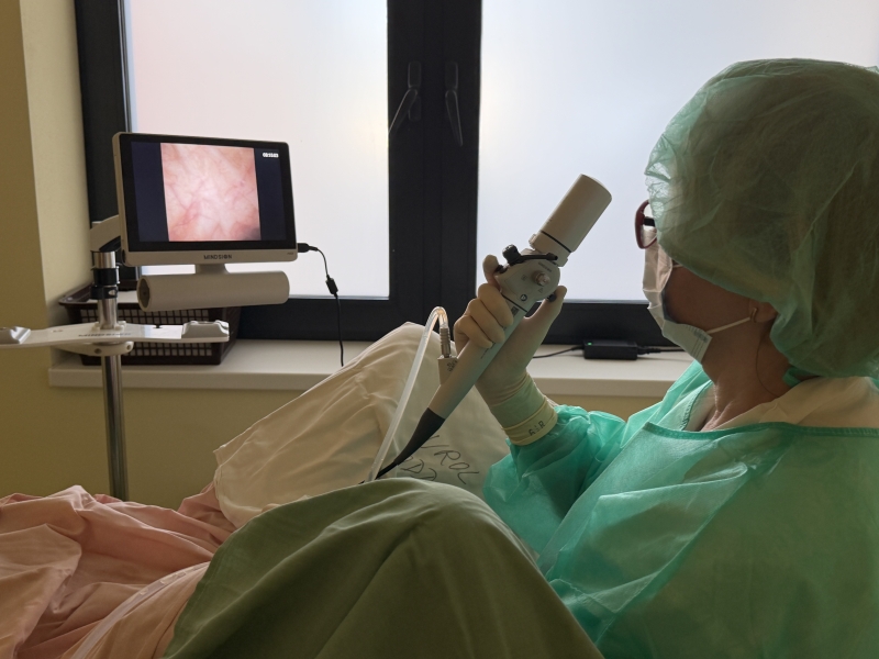 Endoskopická věž zvyšuje komfort pacientů v urologické ambulanci