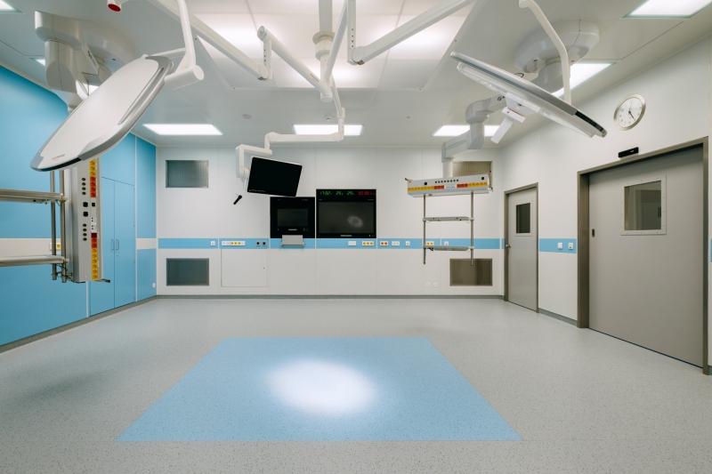 Třebíčská nemocnice od května operuje na čtyřech nových sálech