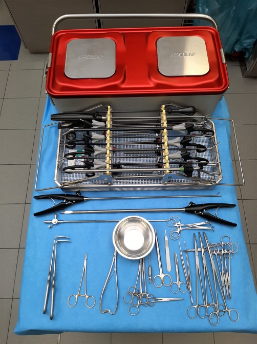 Nástrojové síto pro miniinvazivní chirurgii